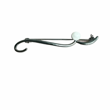 Load image into Gallery viewer, Script Pearl Long Brooch