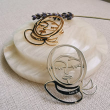Load image into Gallery viewer, Modern Hijabi Girl Brooch