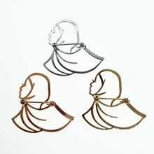 Load image into Gallery viewer, Acupofdee Hijabi Lady Brooch