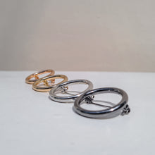 Load image into Gallery viewer, Circle Brooch