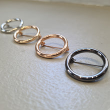 Load image into Gallery viewer, Circle Brooch