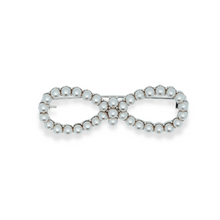 Load image into Gallery viewer, Elly Long Pearl Brooch