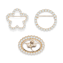 Load image into Gallery viewer, Aubrey Pearl Brooch