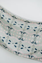 Load image into Gallery viewer, Affection Satin Shawl