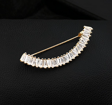 Load image into Gallery viewer, Smile Baguette Diamond Brooch
