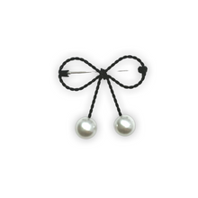Load image into Gallery viewer, Rope Bow & Pearl Brooch