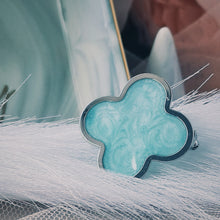 Load image into Gallery viewer, Luna Clover Brooch
